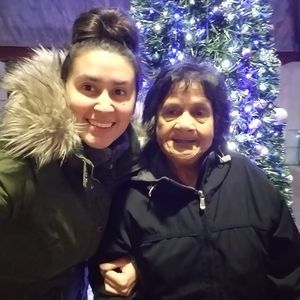 Meet your Posher, Elizabeth